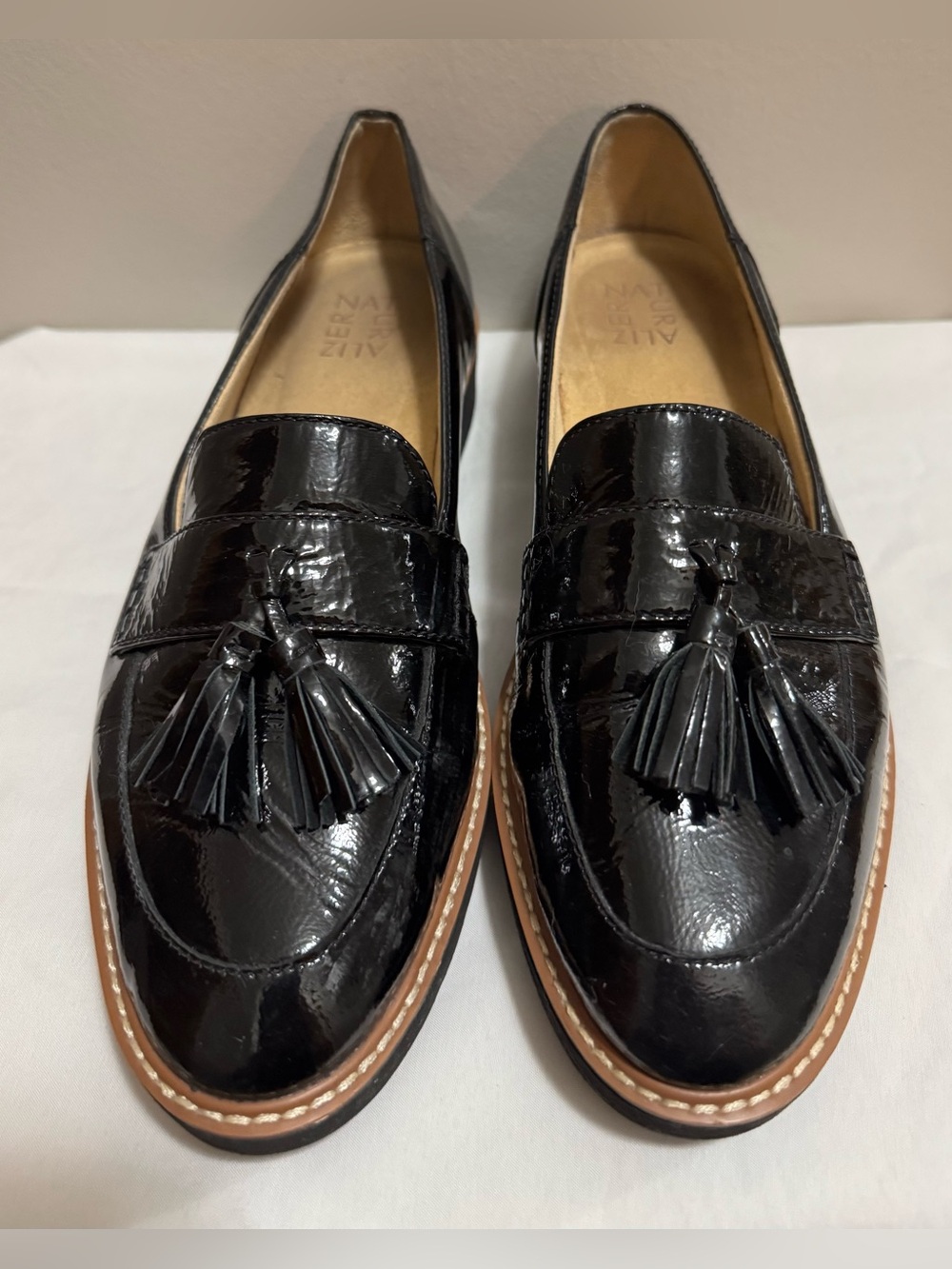 Naturalizer Black Patent Tassel Loafers – Women’s Size 10